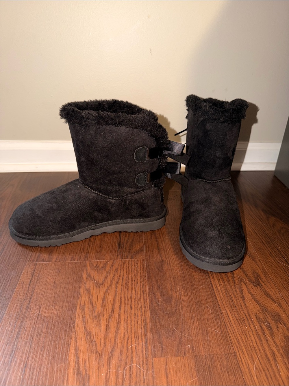 UGG Black Shearling Lined Short Boots - Picture 4 of 7
